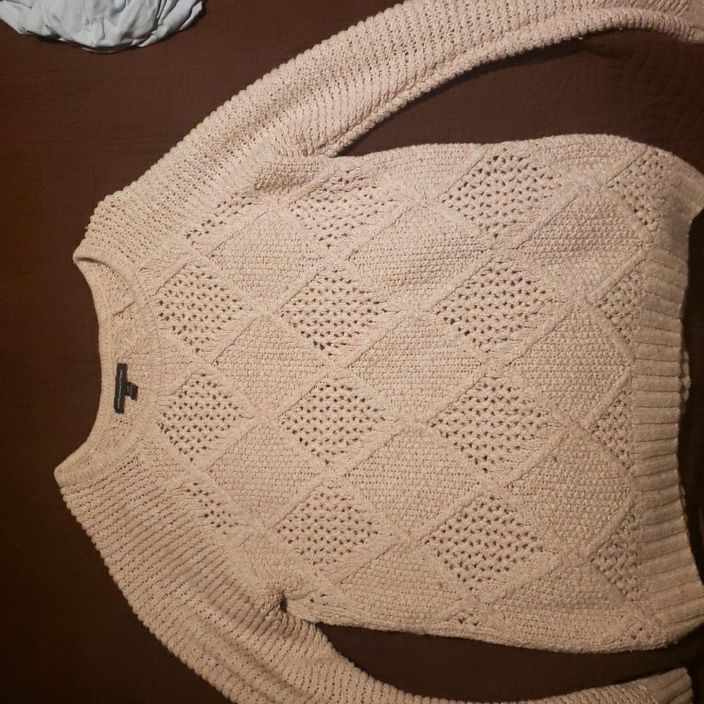 American Eagle Outfitters Cream Crew Neck Sweater